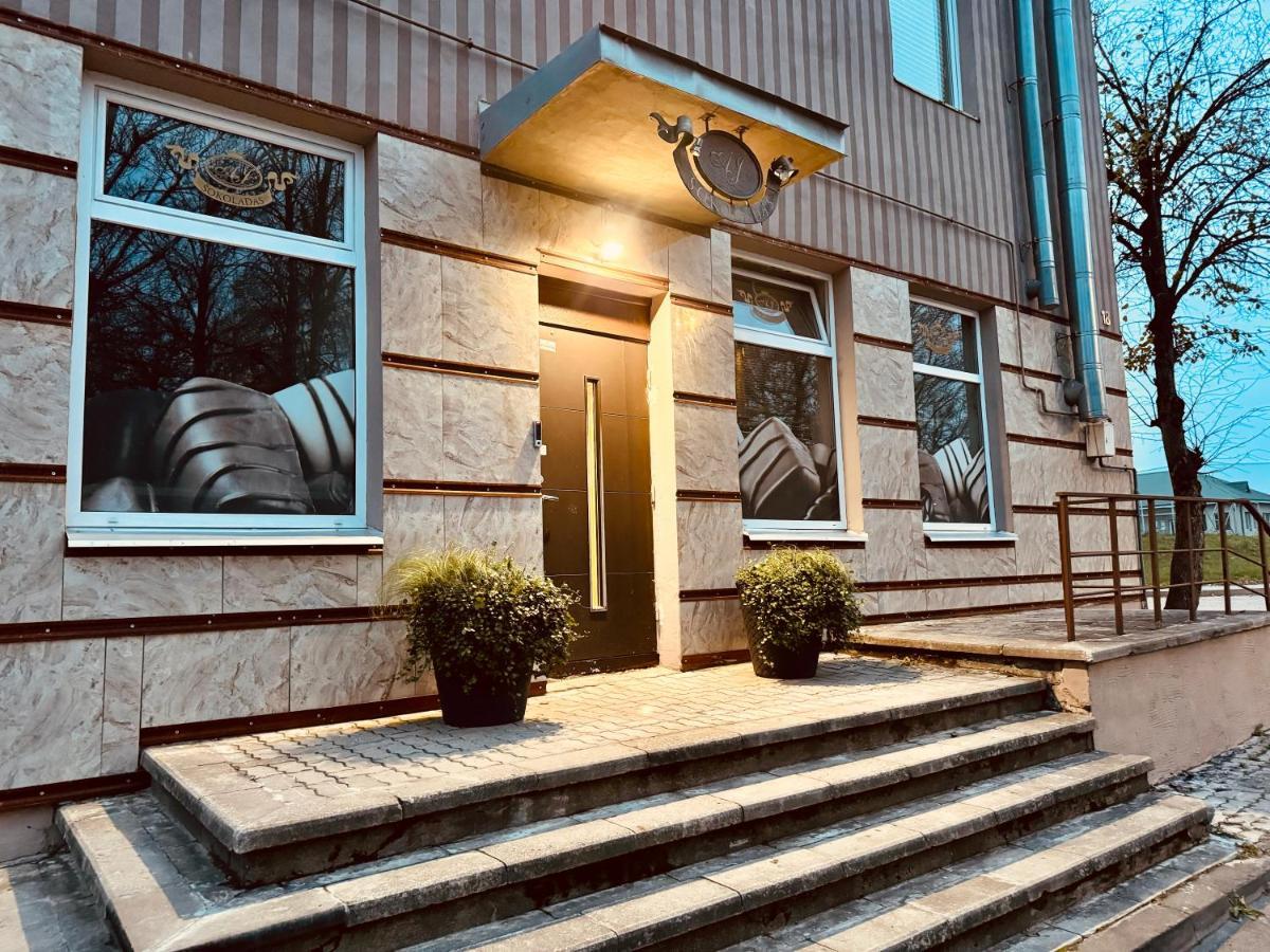 Aj Chocolate Vilnius Hotel Bagian luar foto