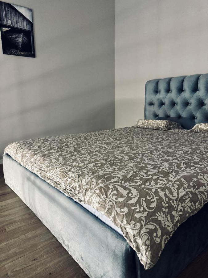 Aj Chocolate Vilnius Hotel Bagian luar foto